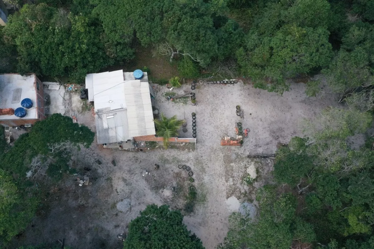 Drone-identifica-area-desmatada-em-Tamoios-e-reforca-a-seguranca-em-Cabo-Frio